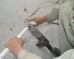 二连浩特漏水维修电话